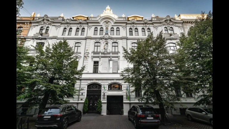 Elegant and stylish apartments, historical center, Riga