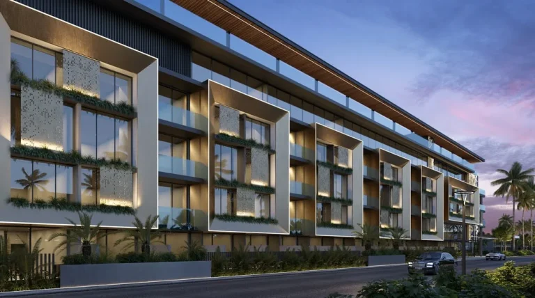 Premium class apartments with guaranteed income on the beachfront of the ocean