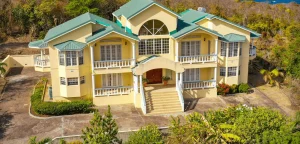 Luxury House with Ocean View, St.Davids