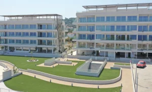 Luxurious apartments on the first coastline