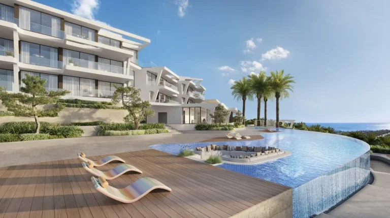 Modern apartments with 2-4 bedrooms, Marbella